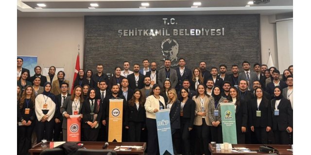 Gaziantep'te Gençler Mecliste: Karar Alma Simülasyonu